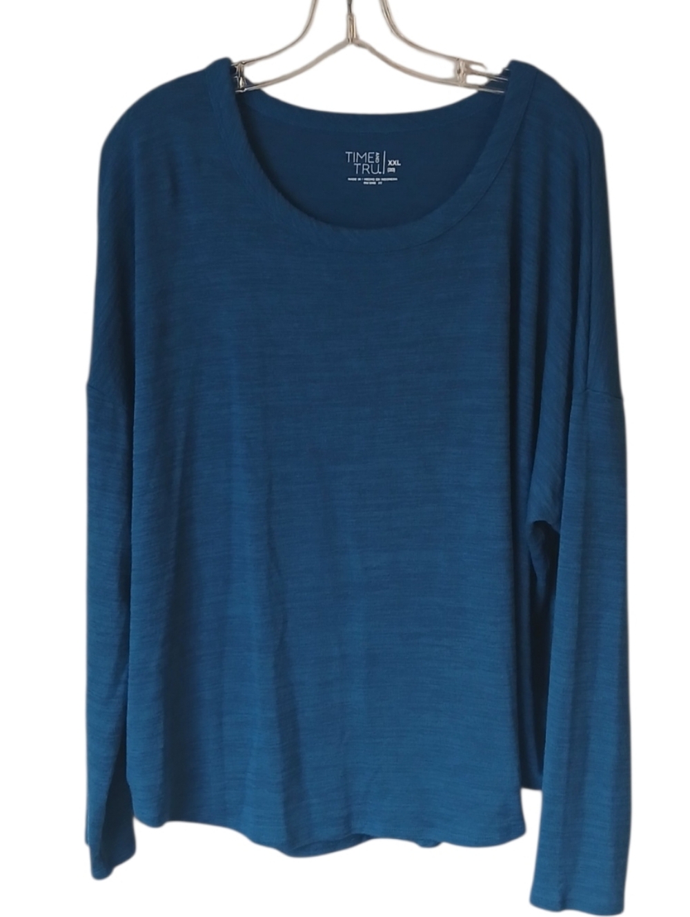 Time and Tru Blue Long-Sleeve Scoop Neck Top Size XXL